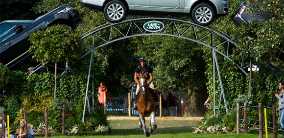 Land Rover becomes an Official Sponsor